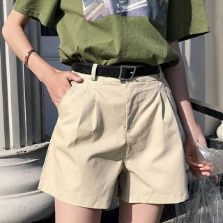 Quần Short Cạp Cao Xếp Ly -( kèm thắt lưng)