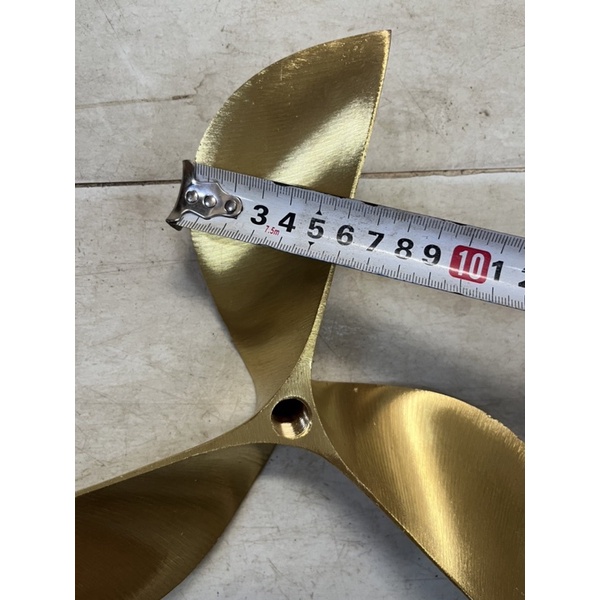 Chân vịt đồng thau máy xe 3t68 chân vịt 3 cánh 2 tấc 8 lỗ ren 16mm, 18mm 3 máy piston 68mm
