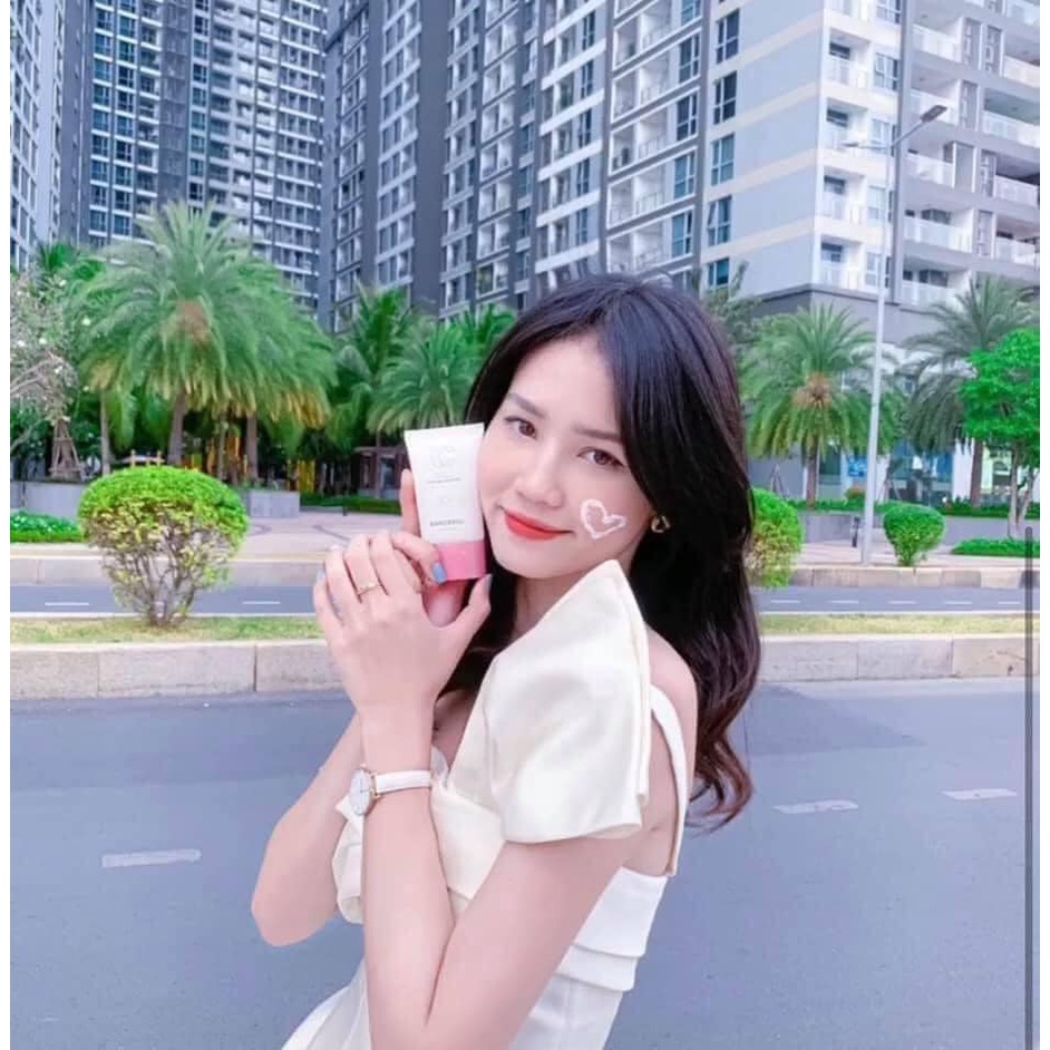 Kem Chống Nắng Calming Care Tone Up Sun Cream Banobagi