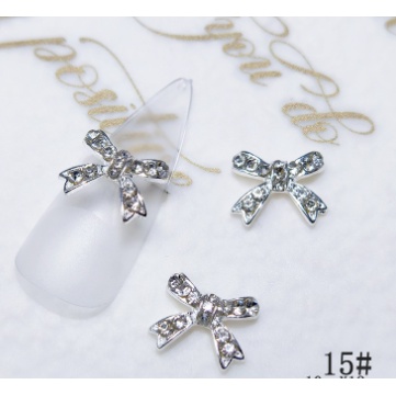 Charm trang trí nail