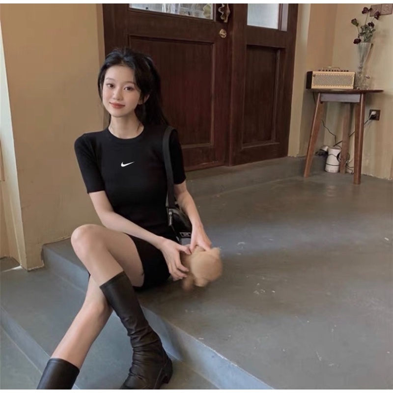 VÁY BODY THUN GÂN THÊU LOGO N.K / ĐẦM ÔM THÊU LOGO SIÊU HOT