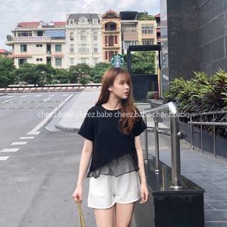 Set áo đen bèo + short trắng