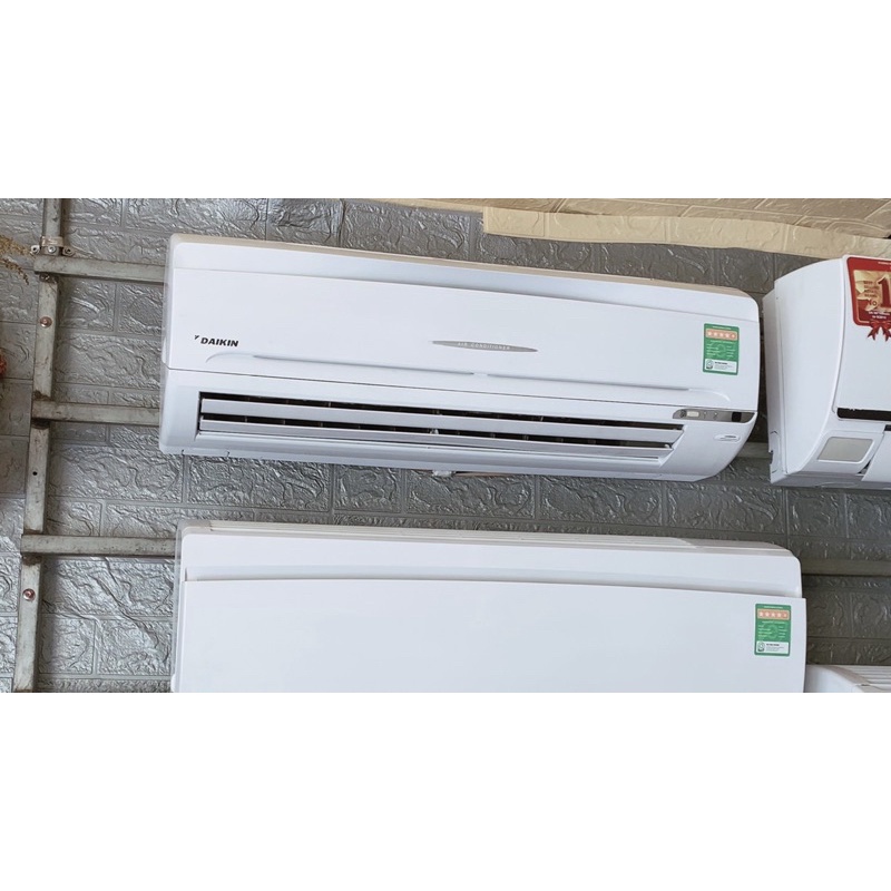 Máy lạnh Daikin 1,5hp nhắn tin cho shop trước khi đặt ạ