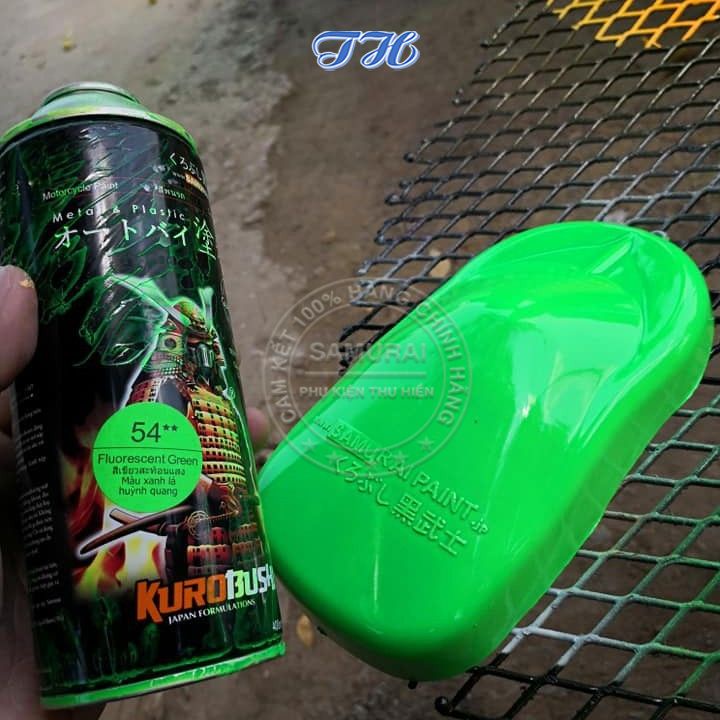 Sơn Xịt Samurai chuyên dùng cho xe máy màu xanh lá huỳnh quang 54 **chống cháy, chống rạn nứt, vòi xịt chống chảy
