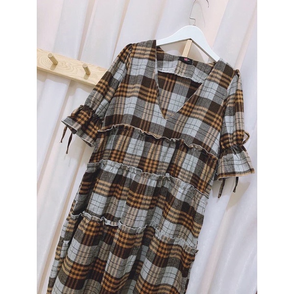 ĐẦM BABYDOLL KẺ SỌC NÂU XÁM CỔ V KÈM ẢNH THẬT