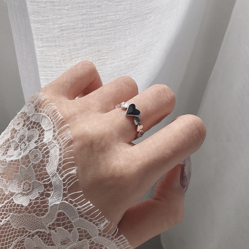Nhẫn Black Heart Shaped Metal Ring Fashion Cute Wedding Silver Color Ring for Women Punk Party Jewelry Gift
