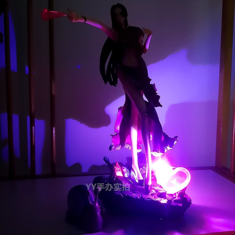 Mô hình Boa Hancock nữ hoàng hải tặc  cao 35cm full BOX - có đèn LED - Mô hình One Piece