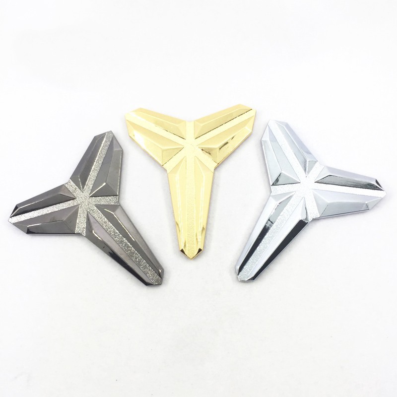 Miếng dán kim loại họa tiết logo LAKERS NBA KOBE trang trí xe hơi