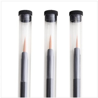 Cọ tỉa lông sói Ishake - thân đen lông vàng