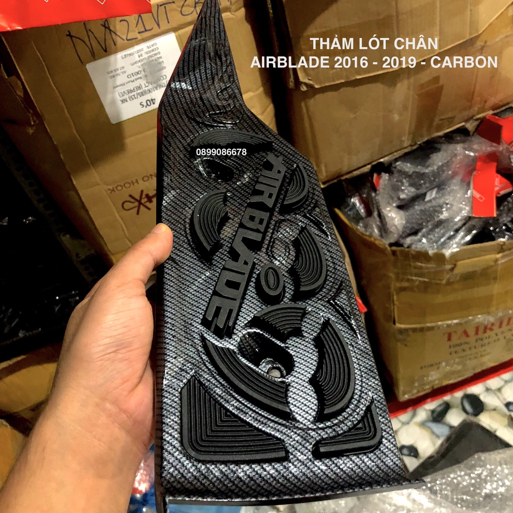 Thảm chân xe AirBlade / AB - Lót sàn, Để chân, Gác chân trước - Carbon - Từ 2016 Đến 2019 - Phụ Kiện Xe Honda Air Blade