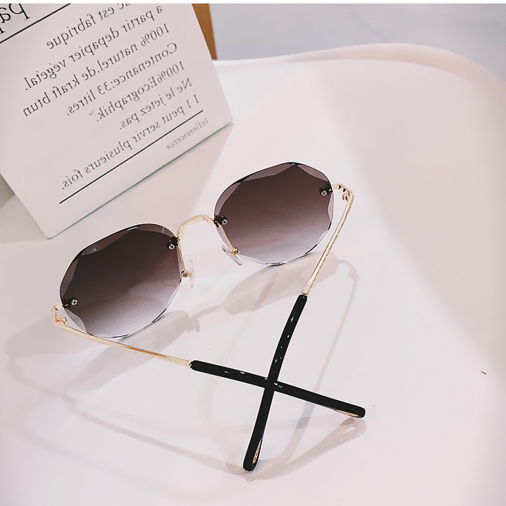 Kính mát gọng tròn màu gradient phong cách retro thời trang cho nữ