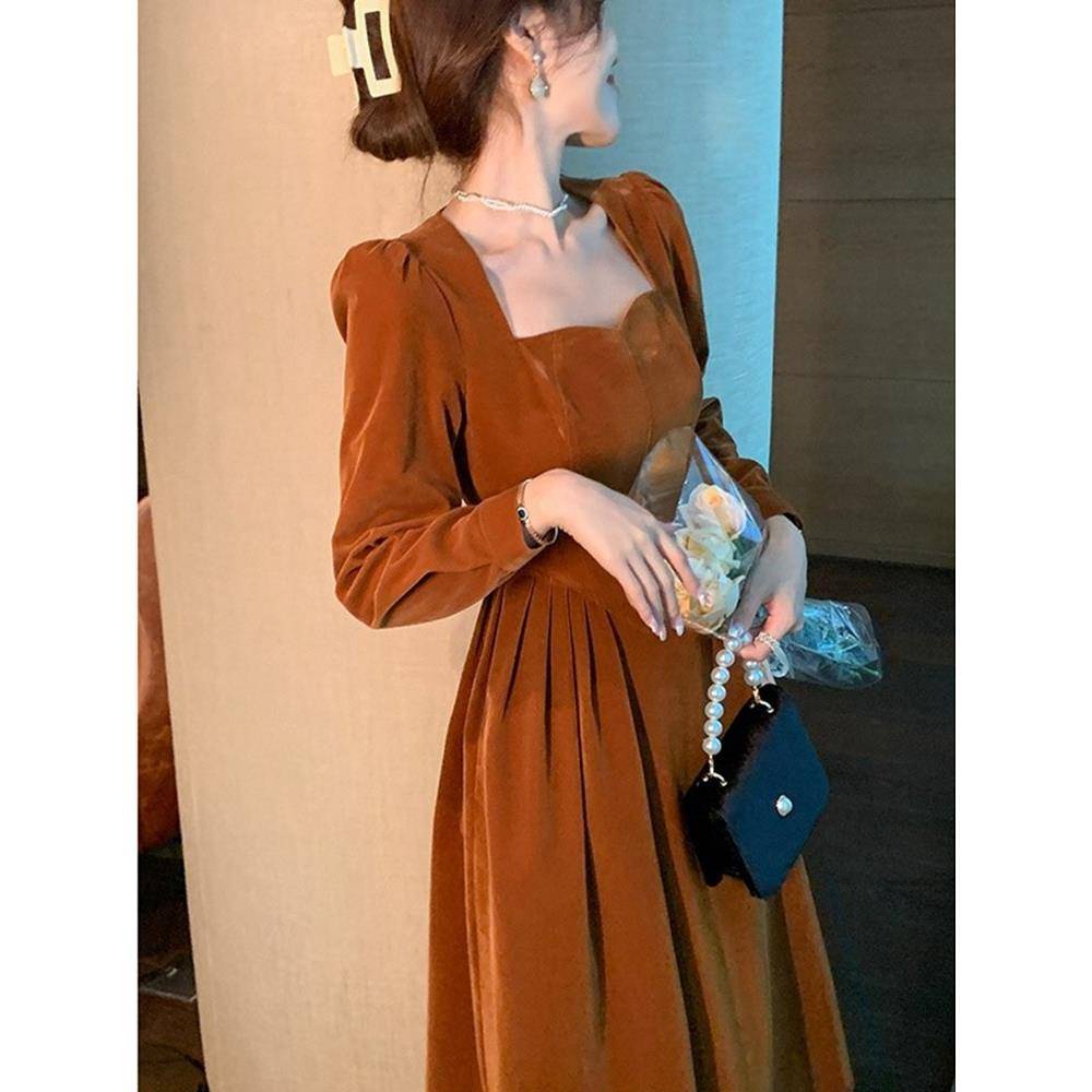 Váy Nhung Cao Cấp Tay Dài Phong Cách Hepburn Cổ Điển Pháp Thời Trang Thu Đông Kiểu Mới 2021