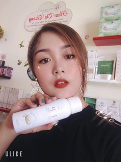 Xịt chống nắng Huyền Phi