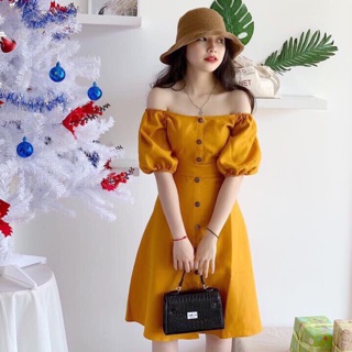 Đầm trễ vai