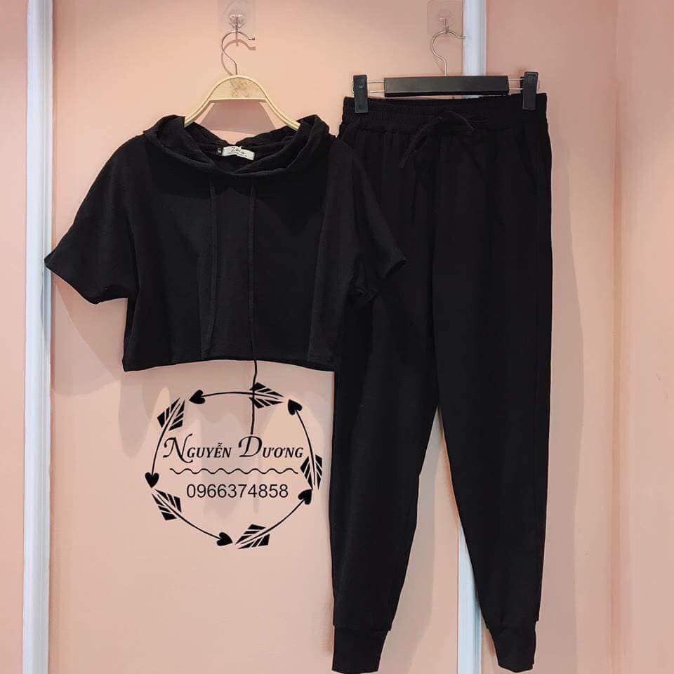 [Mã WASTUP24 giảm 10K đơn 50K] Sét bộ croptop áo có mũ phối quần jogger năng động TTSA0094