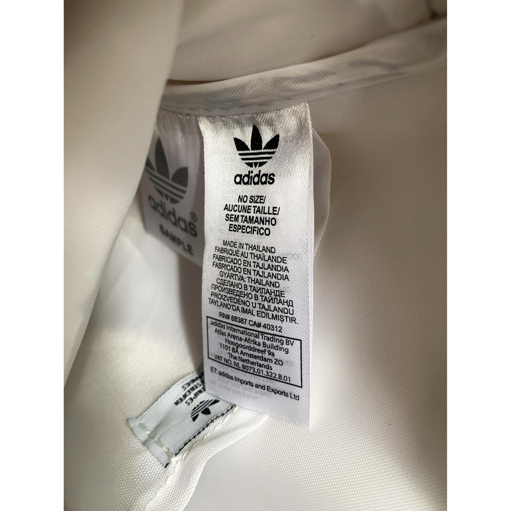 Túi Đeo Chéo Adidas Trắng Vintage Mini Bag Classic Full Tag Code | BigBuy360 - bigbuy360.vn