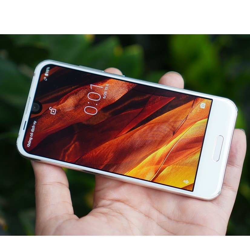 [Mã ELMS5 giảm 7% đơn 300K] Điện thoại Sharp Aquos R Compact, android 10 tiếng việt đầy đủ , snap660-3gb-32gb