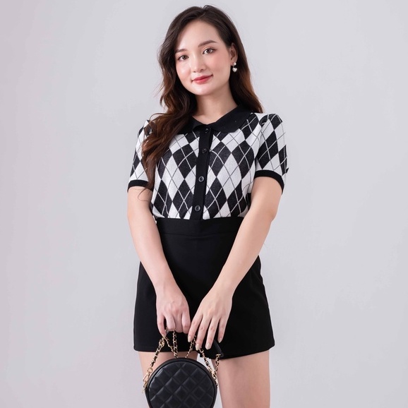 ÁO LEN POLO CROPTOP HOẠ TIẾT CARO QUẢ TRÁM  - Áo cardigan cúc cài dáng  crotop
