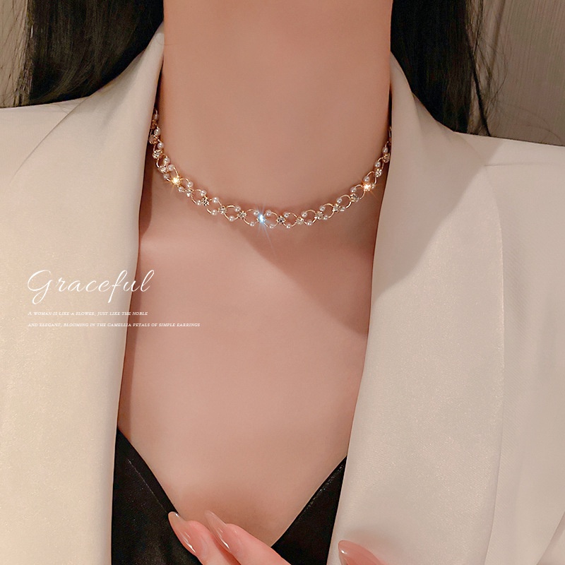 Vòng cổ thiết kế rỗng màu vàng phối ngọc trai phong cách Hàn Quốc ngọt ngào cho nữ