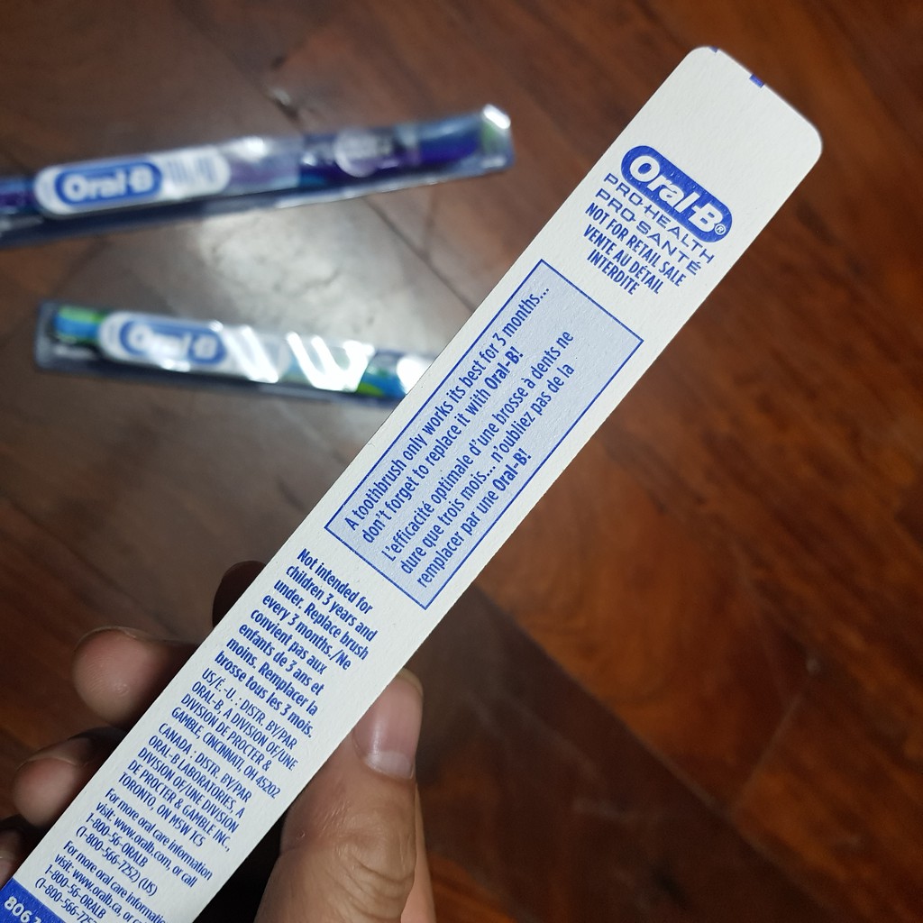 Bàn chải Oral B Pro Health USA