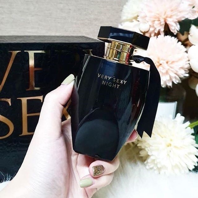 [𝔅𝔢𝔢❅] Nước Hoa Dùng Thử dùng thử Victoria’s Secret Very Sexy Night [𝔅𝔢𝔢❅]