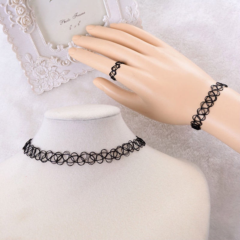 Vòng cổ choker ren màu đen phối nhẫn có thể điều chỉnh kích thước phong cách gothic cho nữ
