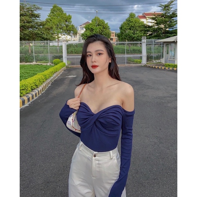 Tay dài rớt vai xoắn kiểu