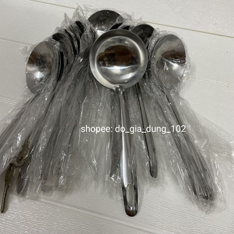 Muôi múc canh inox nhỏ dày dặn