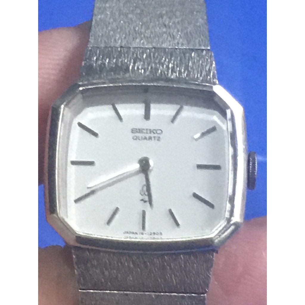 Đồng hồ nữ nhỏ hiệu seiko