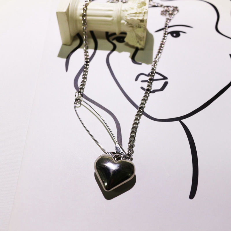 Dây Chuyền Mặt Hình Trái Tim Đơn Giản Dễ Phối Đồ 22211