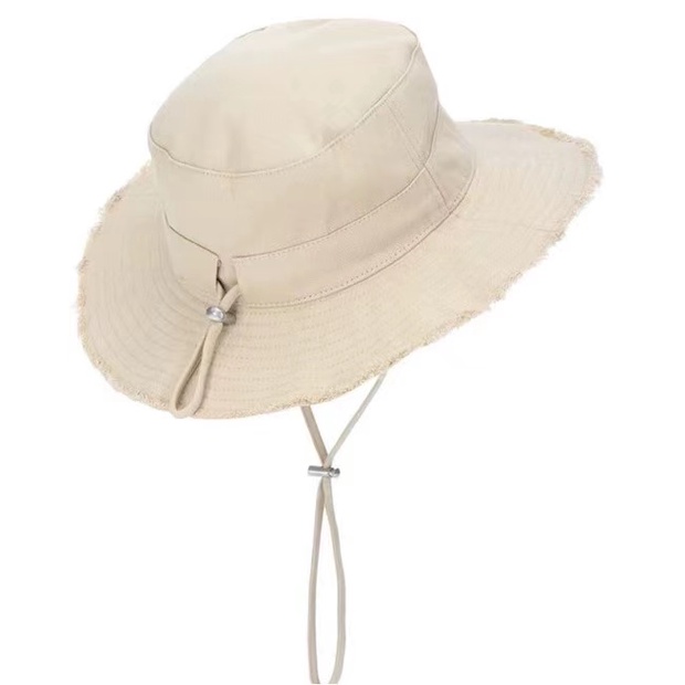 Niche Hyuna Mũ Bucket Cột Dây Bằng Vải Bạt Nhãn Kim Loại Phong Cách jacquemus