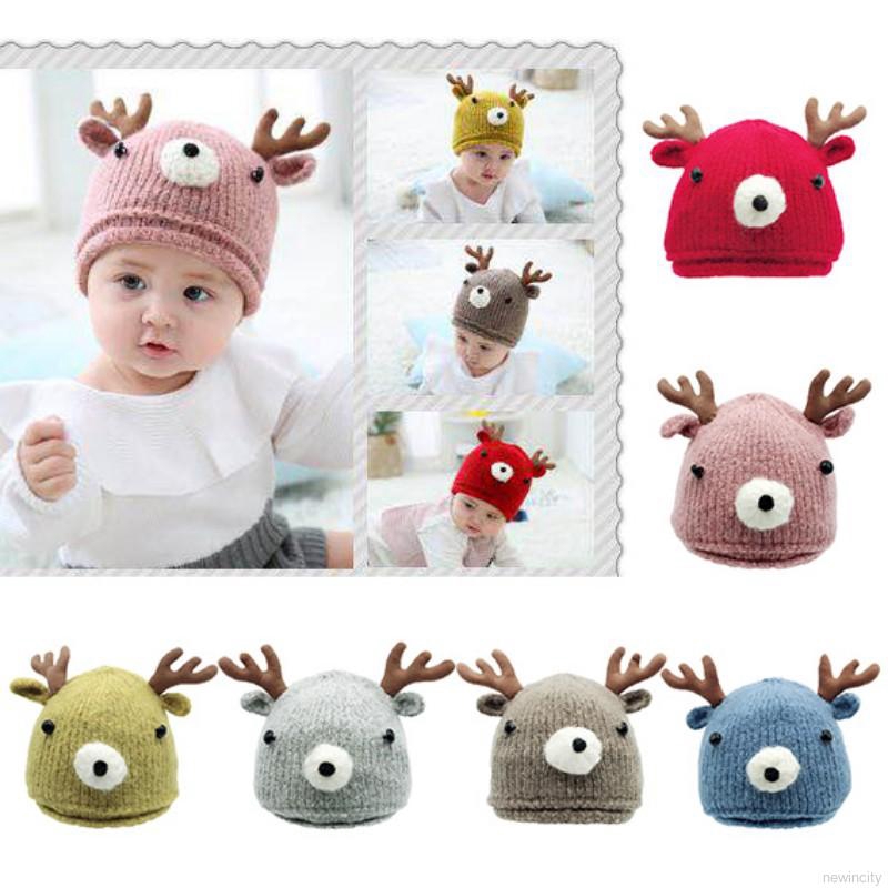 Mũ len kiểu dáng tuần lộc có gắn sừng dễ thương cho bé