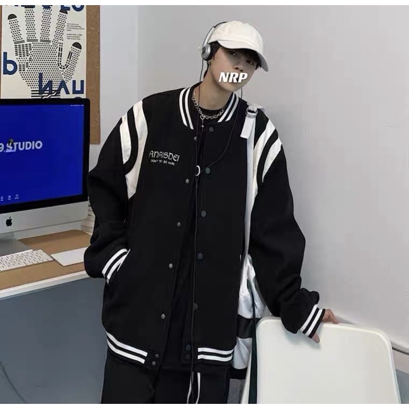 Áo khoác bomber viền tay