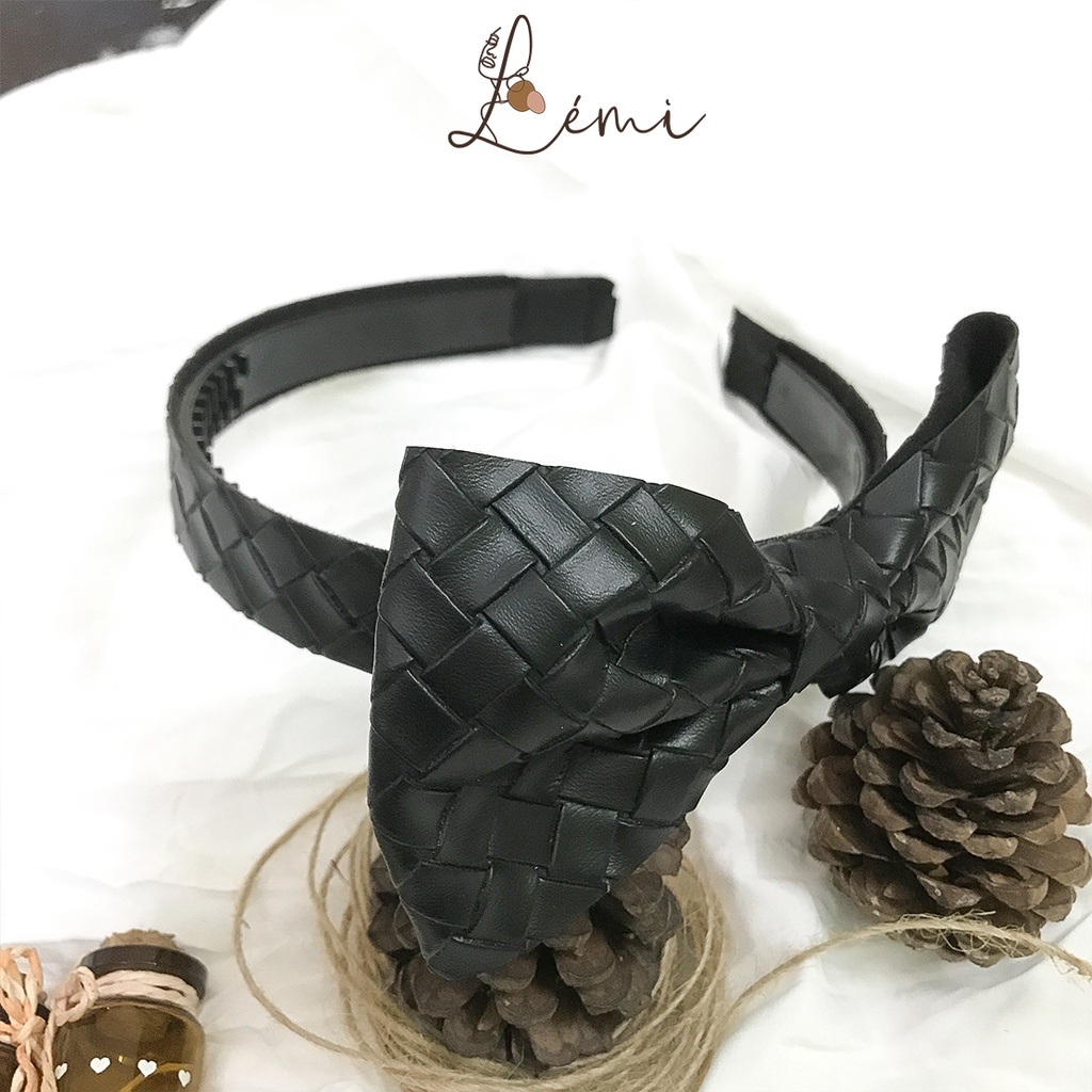 Bờm cài tóc chất liệu da đan ô vuông sang chảnh, phù hợp với đồ da cho các nàng, Lémi accessories