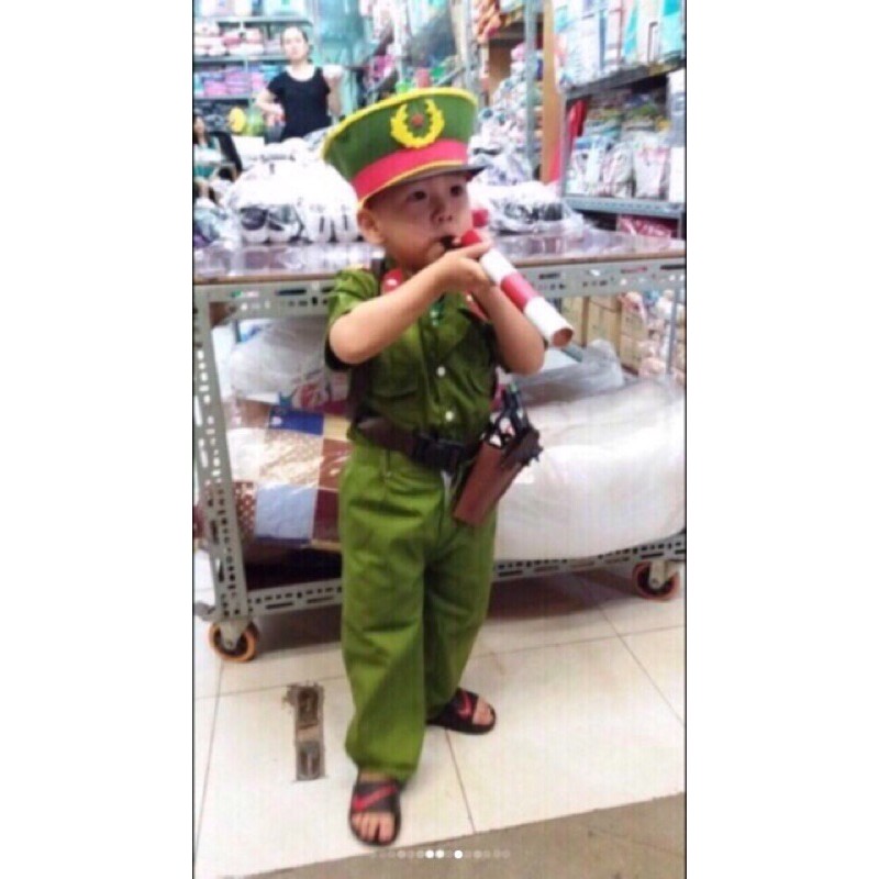ĐỒ  CÔNG  AN CHO BÉ