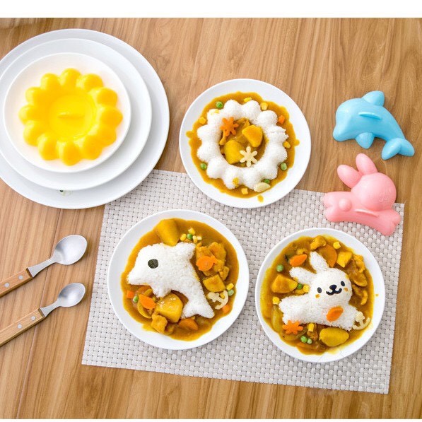 Set 4 khuôn bento cá/thỏ/hoa/cắt hình tạo hình cho bé ăn dặm . .