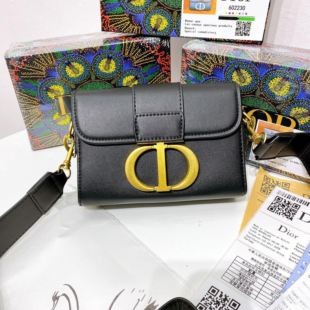 Túi Đeo Chéo Chư DDD Kèm Hộp 18cm Sang Chảnh