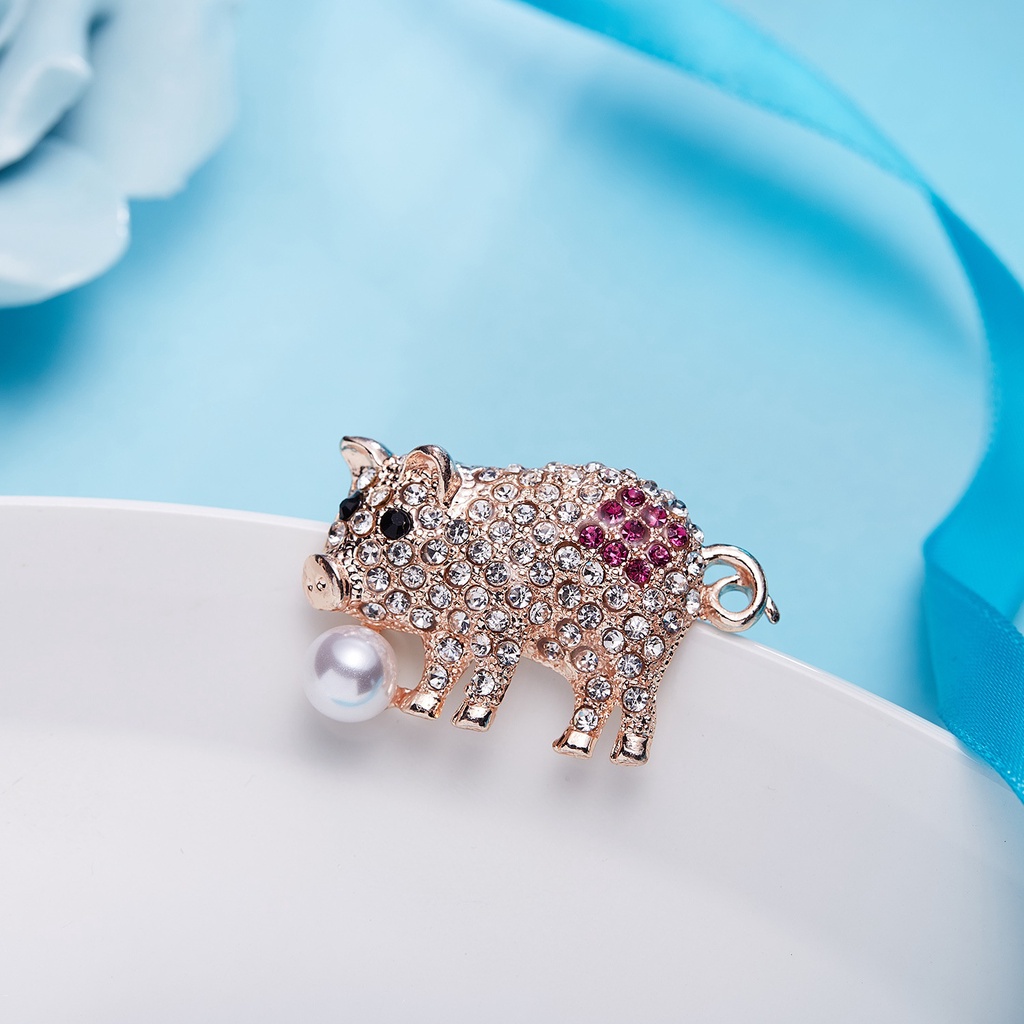 Trâm cài áo hình chú heo đính đá nhiều màu thời trang