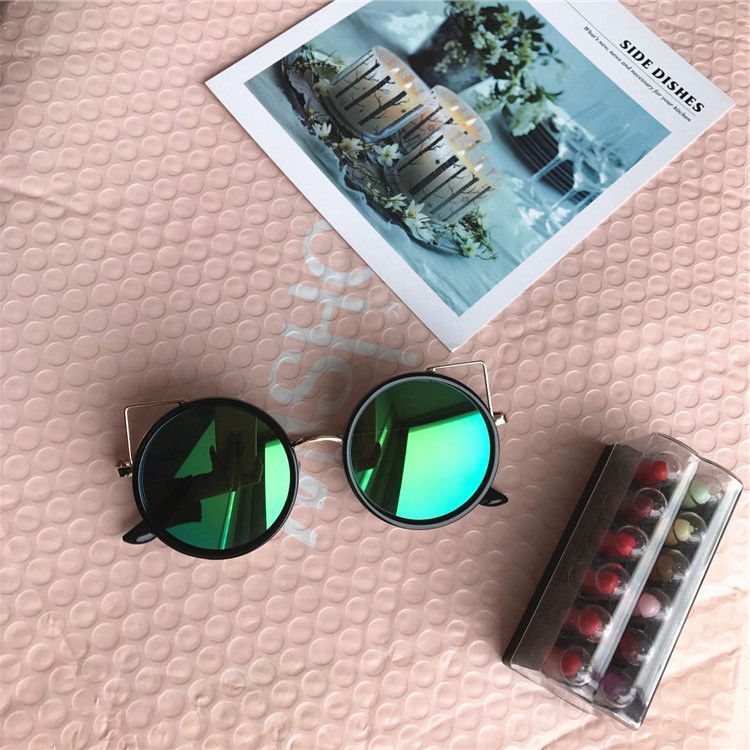 Kính mát mắt mèo phong cách cổ điển hợp thời trang | BigBuy360 - bigbuy360.vn