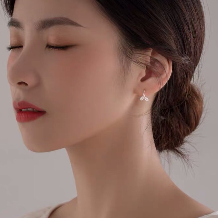 Khuyên tai bạc nữ TLEE lá ổi cá tính đơn giản TleeJewelry B0163