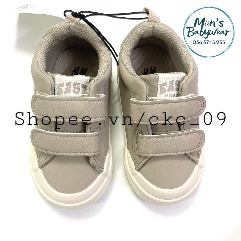 Giày trắng cho bé HM auth