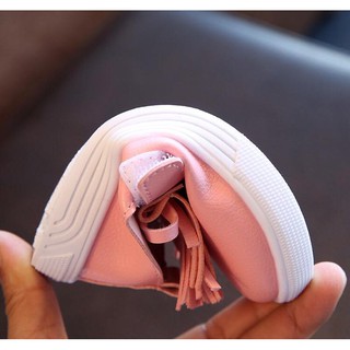 Slip on nơ điệu bé gái