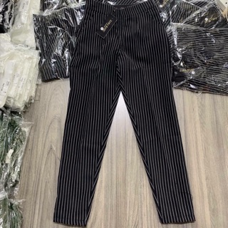 Quần baggy kẻ zara