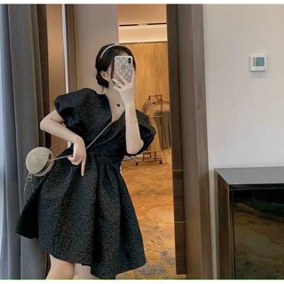 ĐẦM GẤM CHÉO NGỰC TAY PHỒNG