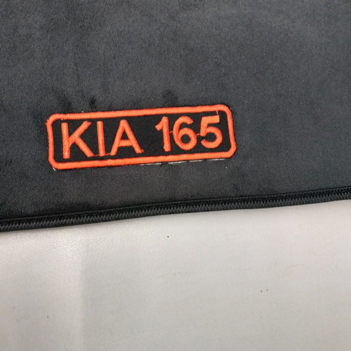 Thảm chống nắng taplo xe KIA K165 thảm nhung 3 lớp