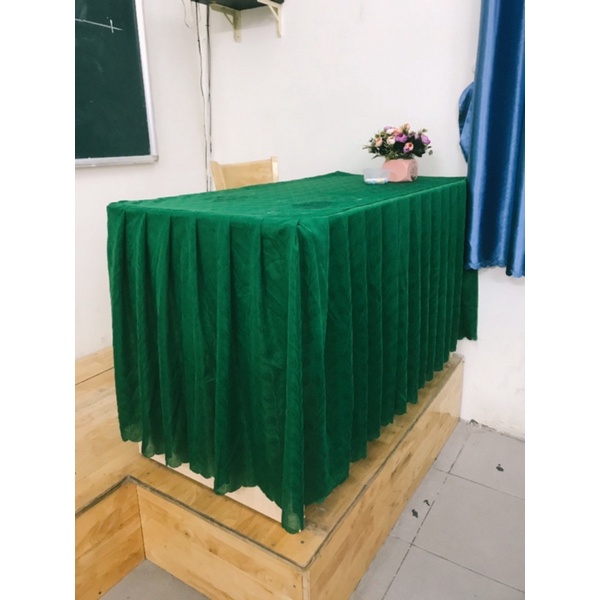 Khăn trải bàn/bàn giáo viên phủ xếp ly đẹp 60x120x70cm
