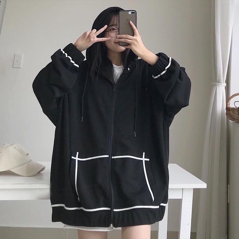 Áo khoác hoodie nữ kẻ viền túi fom rộng | BigBuy360 - bigbuy360.vn