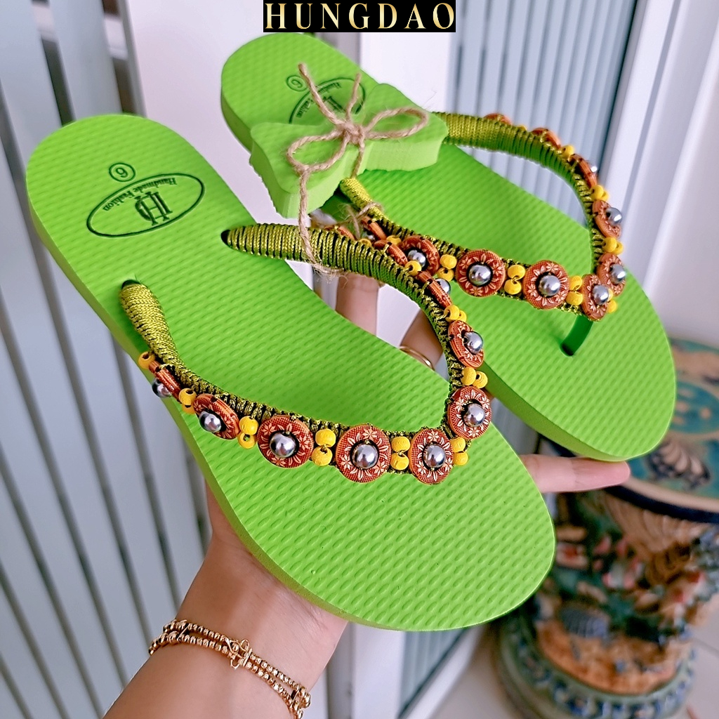 Dép kiểu nữ, dép tông nữ đính đá và hạt gỗ đẹp có đế chống trượt nhẹ gọn đi biển HD