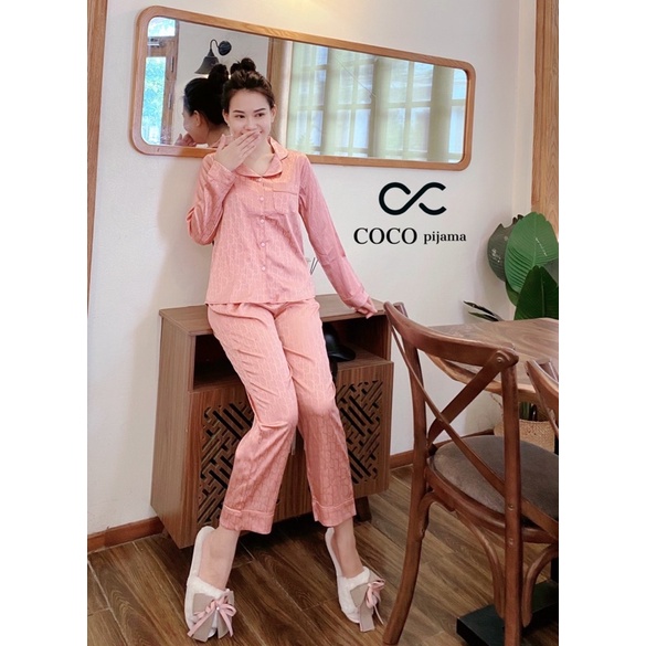 Bộ Pijama Lụa Gấm Mặc Nhà Hoạ Tiết Chữ Xinh