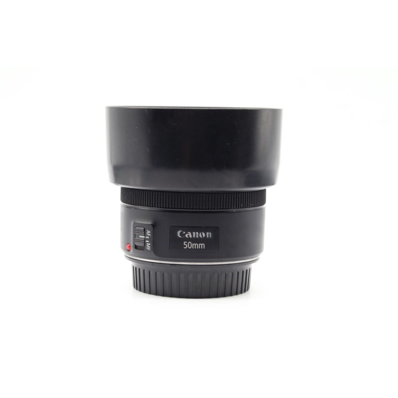 Ống kính Canon EF 50mm f/1.8 STM kèm hood